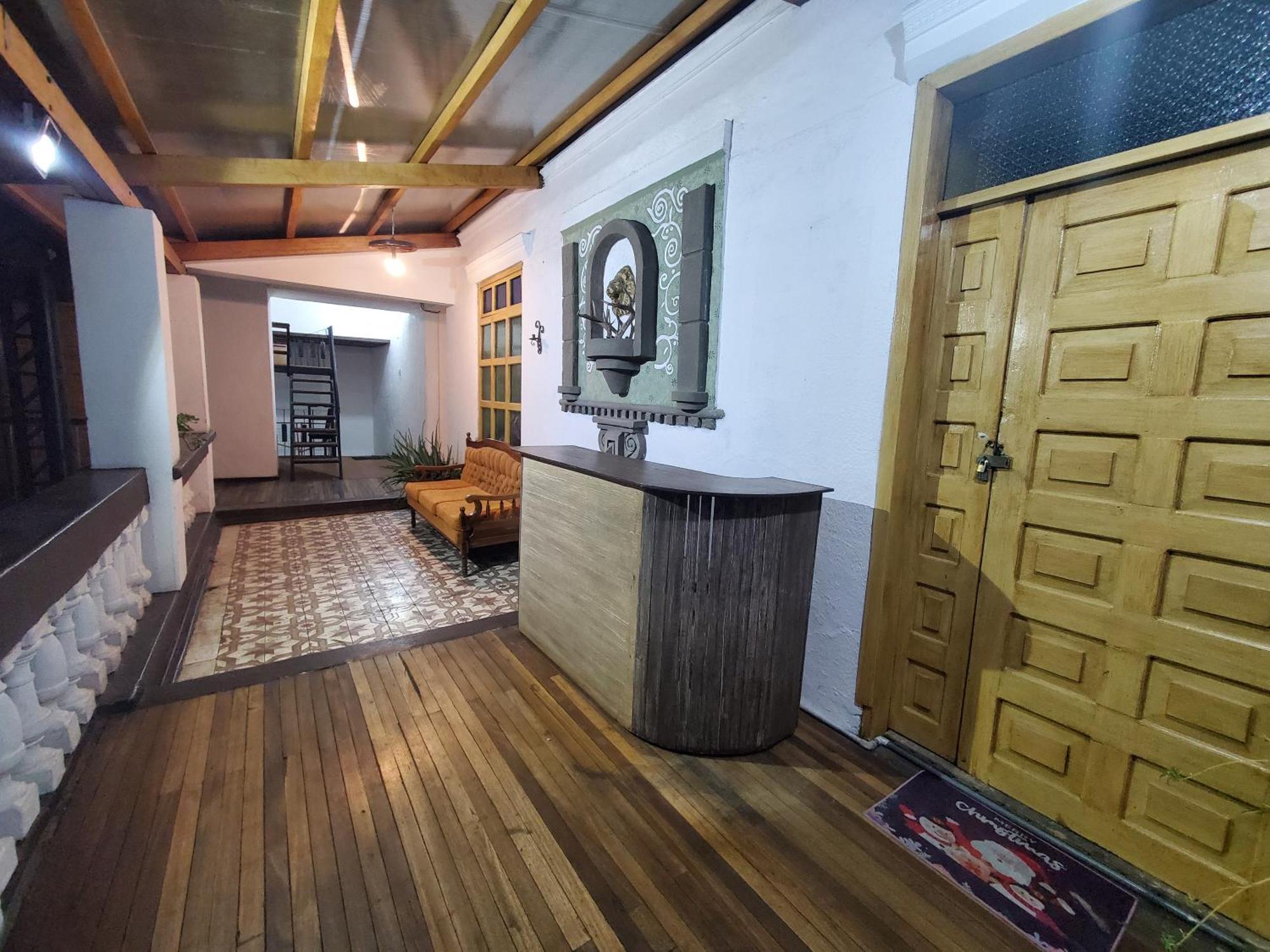 San Marcos Cultural & Guesthouse กีโต ภายนอก รูปภาพ