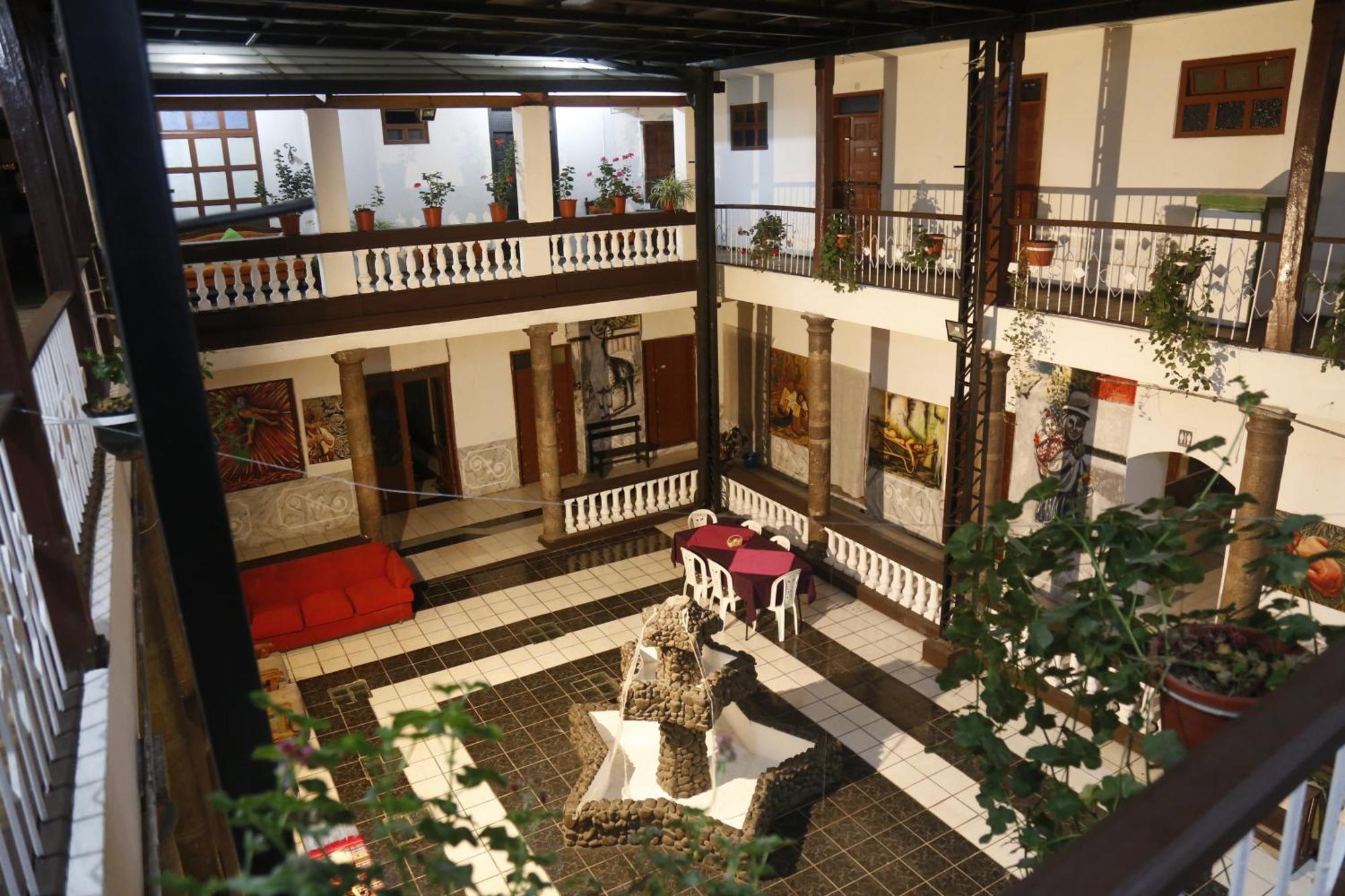 San Marcos Cultural & Guesthouse กีโต ภายนอก รูปภาพ